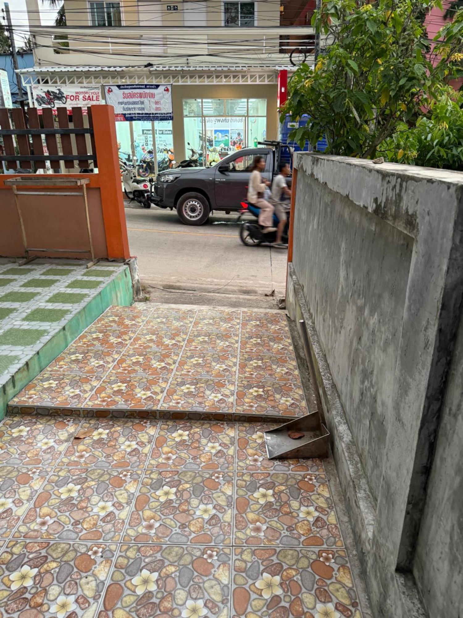 Hotel P'Un House Ko Tao Exterior foto