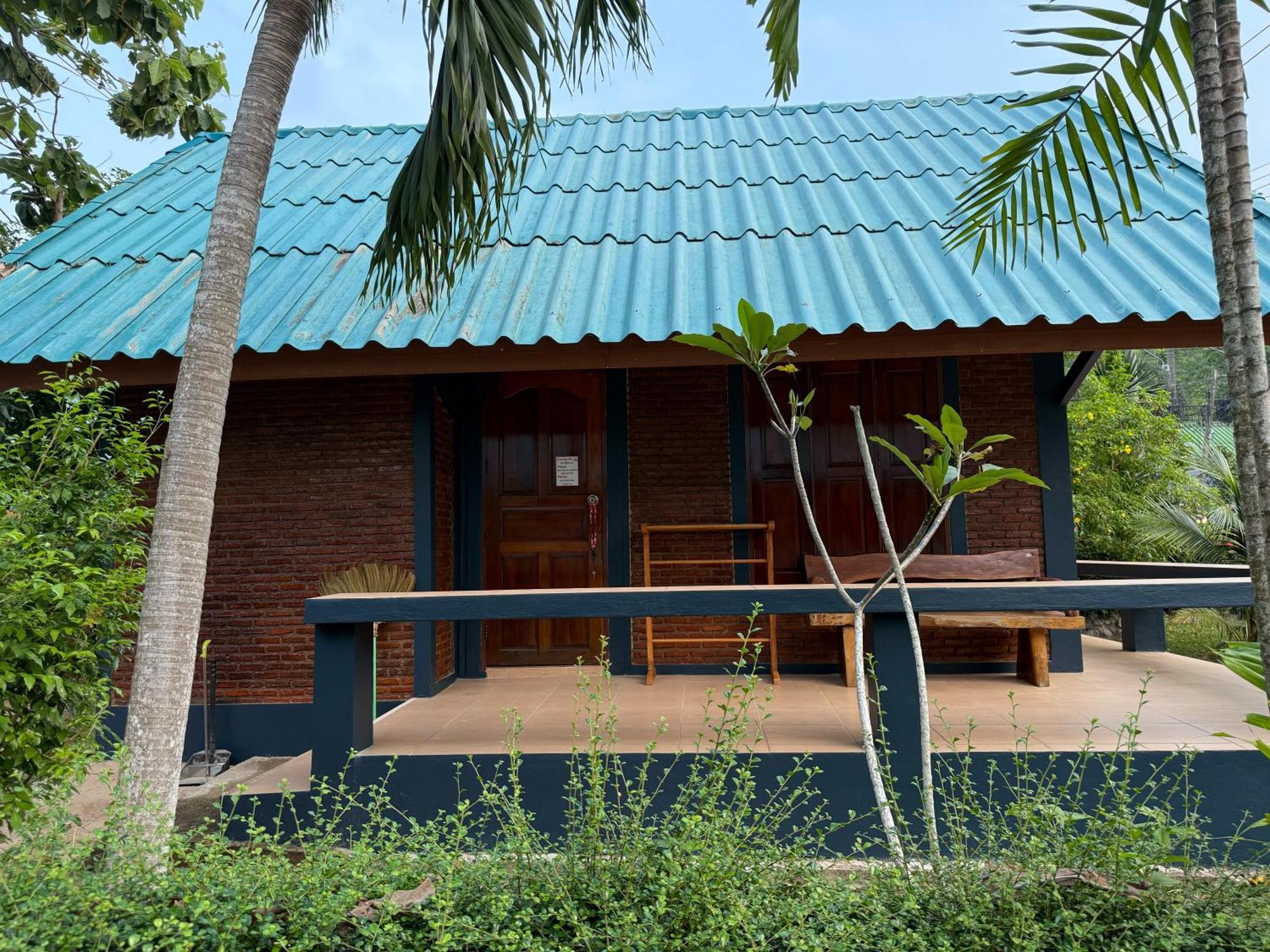 Hotel P'Un House Ko Tao Exterior foto